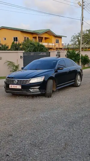 Volkswagen Passat 2.0T Wolfsburg Edition 2019 Blue