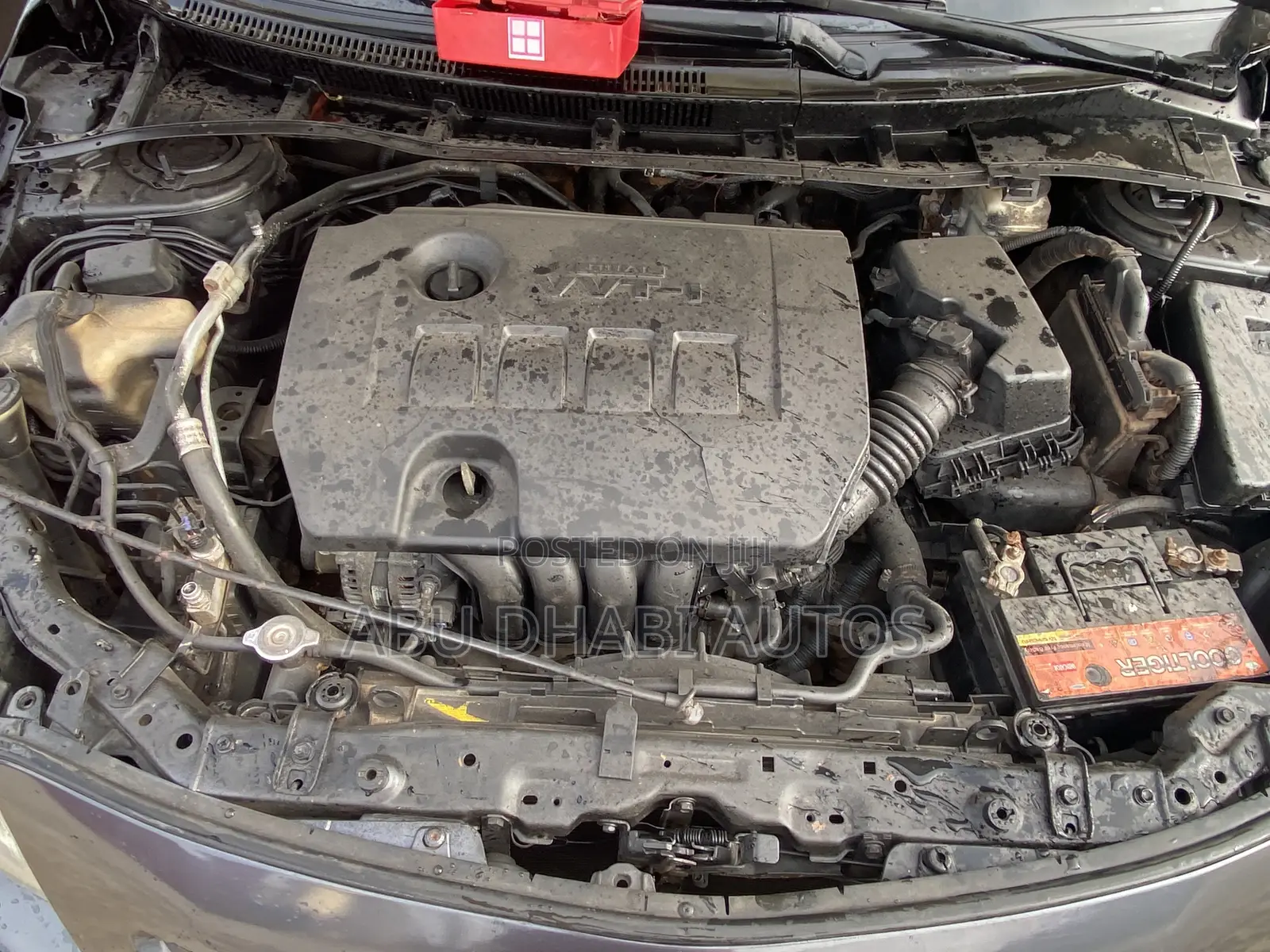 Toyota Corolla LE 4dr Sedan (1.8L 4cyl 4A) 2010 Gray