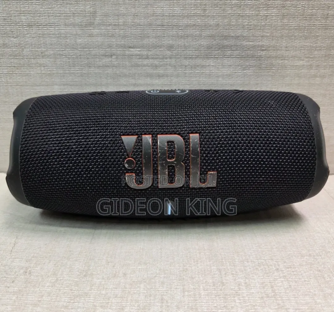 JBL Charge 5