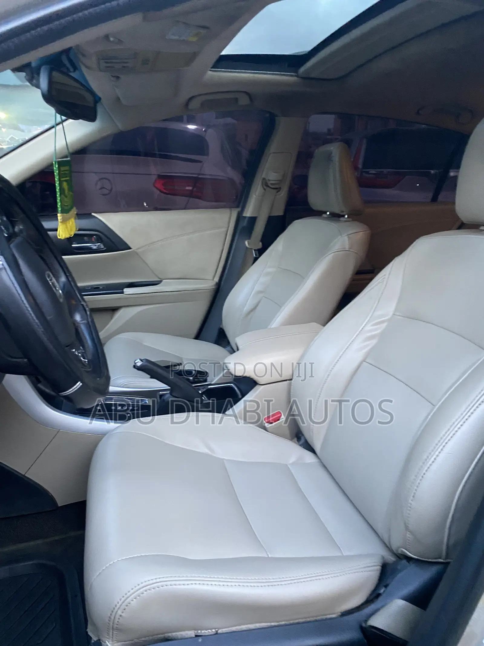 Honda Accord Touring 4dr Sedan FWD (3.5L 6cyl 6A) 2013