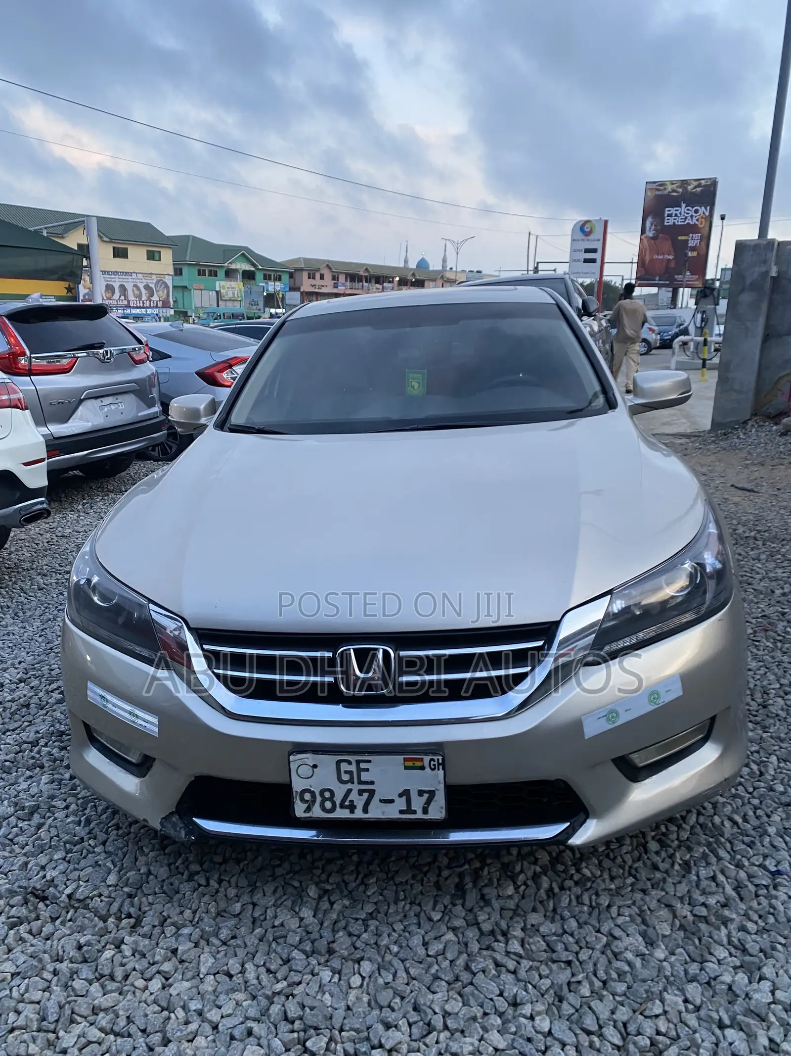 Honda Accord Touring 4dr Sedan FWD (3.5L 6cyl 6A) 2013