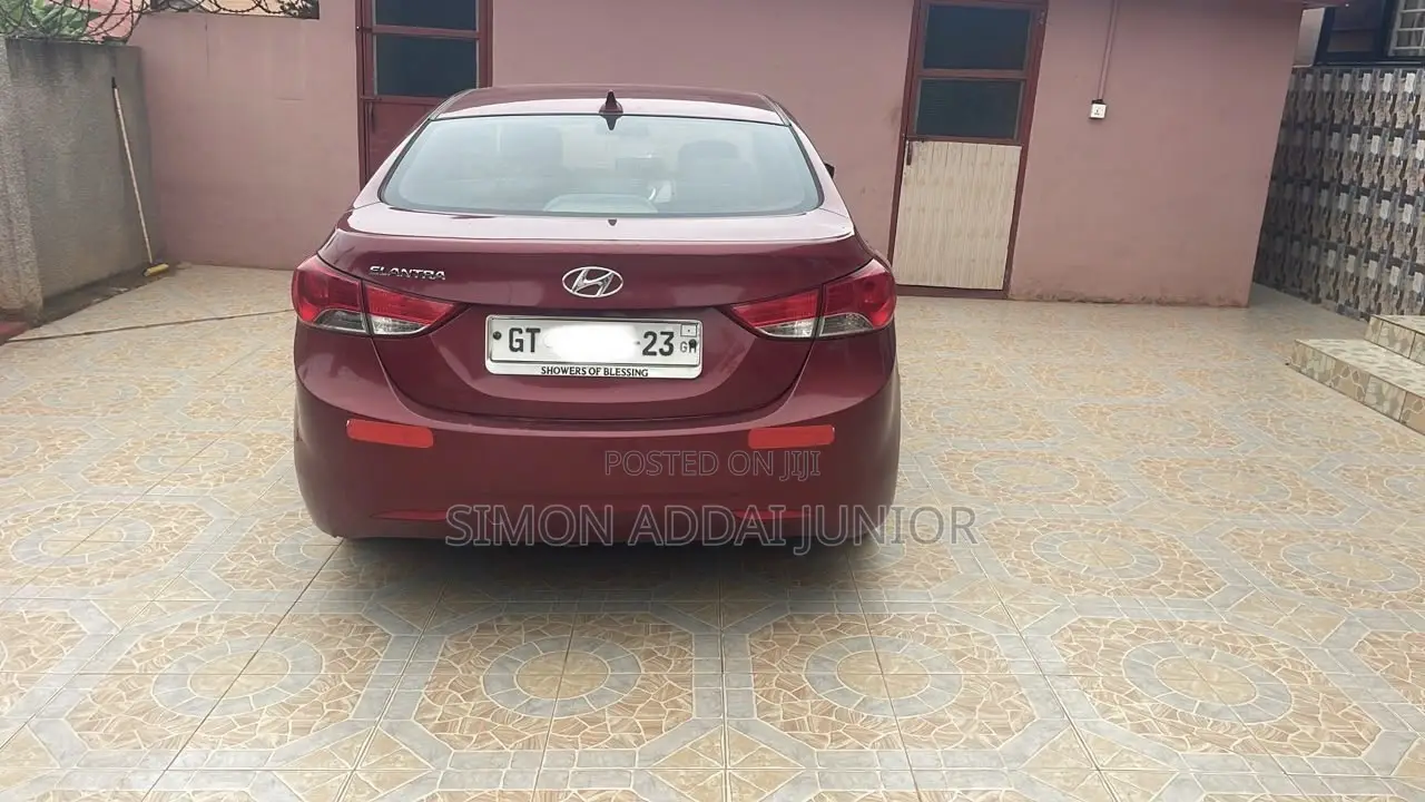 Hyundai Elantra 2017 Red