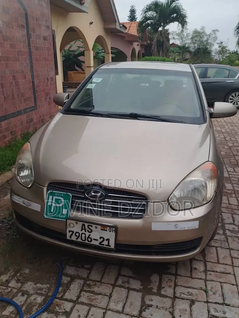 Hyundai Accent 2008 Brown