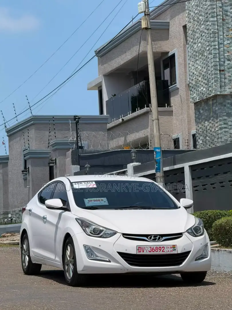 Hyundai Avante 2015 White