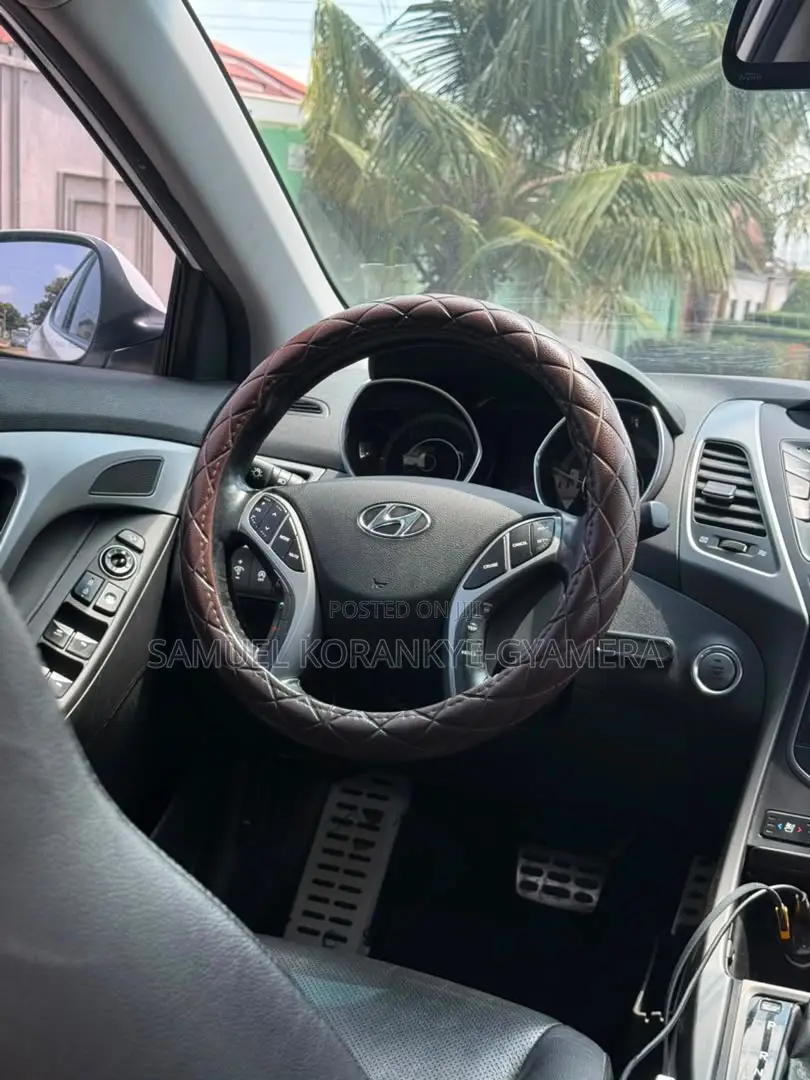 Hyundai Avante 2015 White