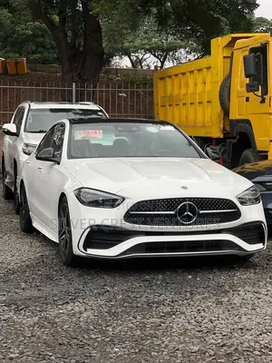 Mercedes-Benz C300 2022 White