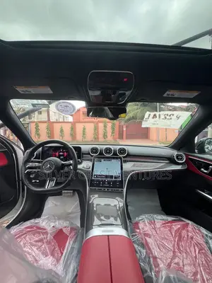 Mercedes-Benz C300 2022 White