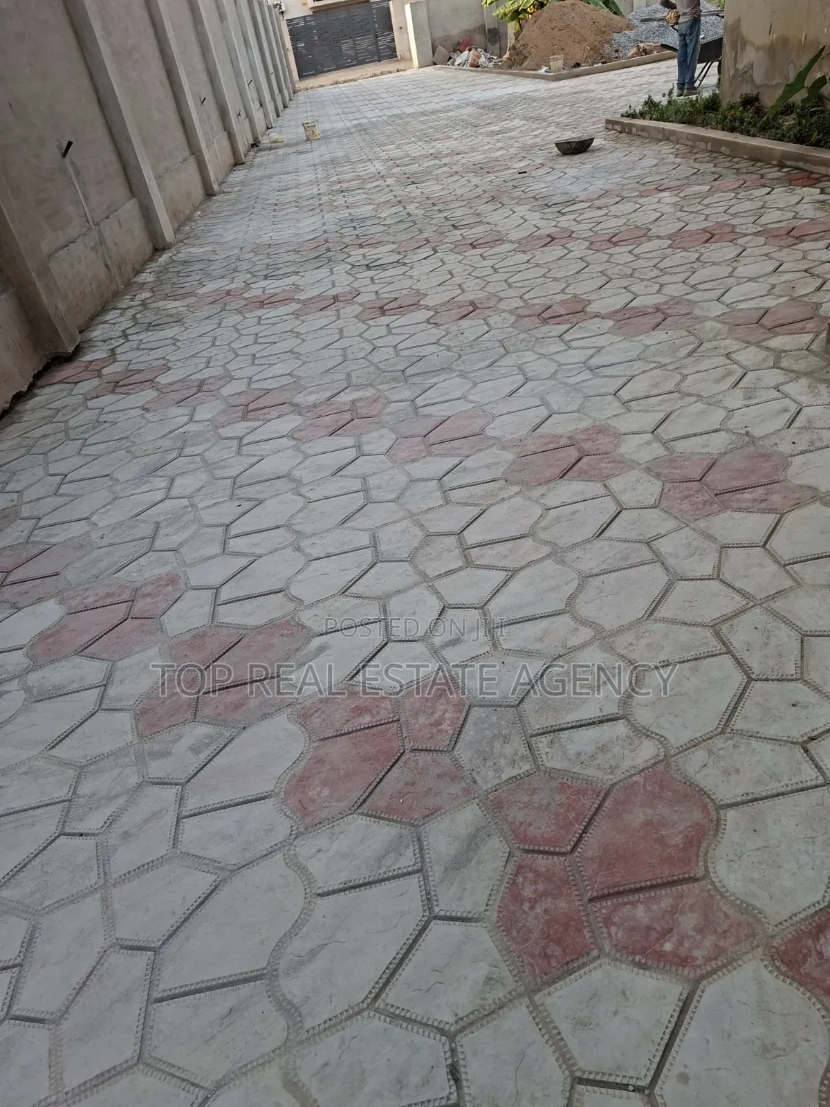 2bdrm Apartment in Pillar 2,, Ga East Municipal for rent