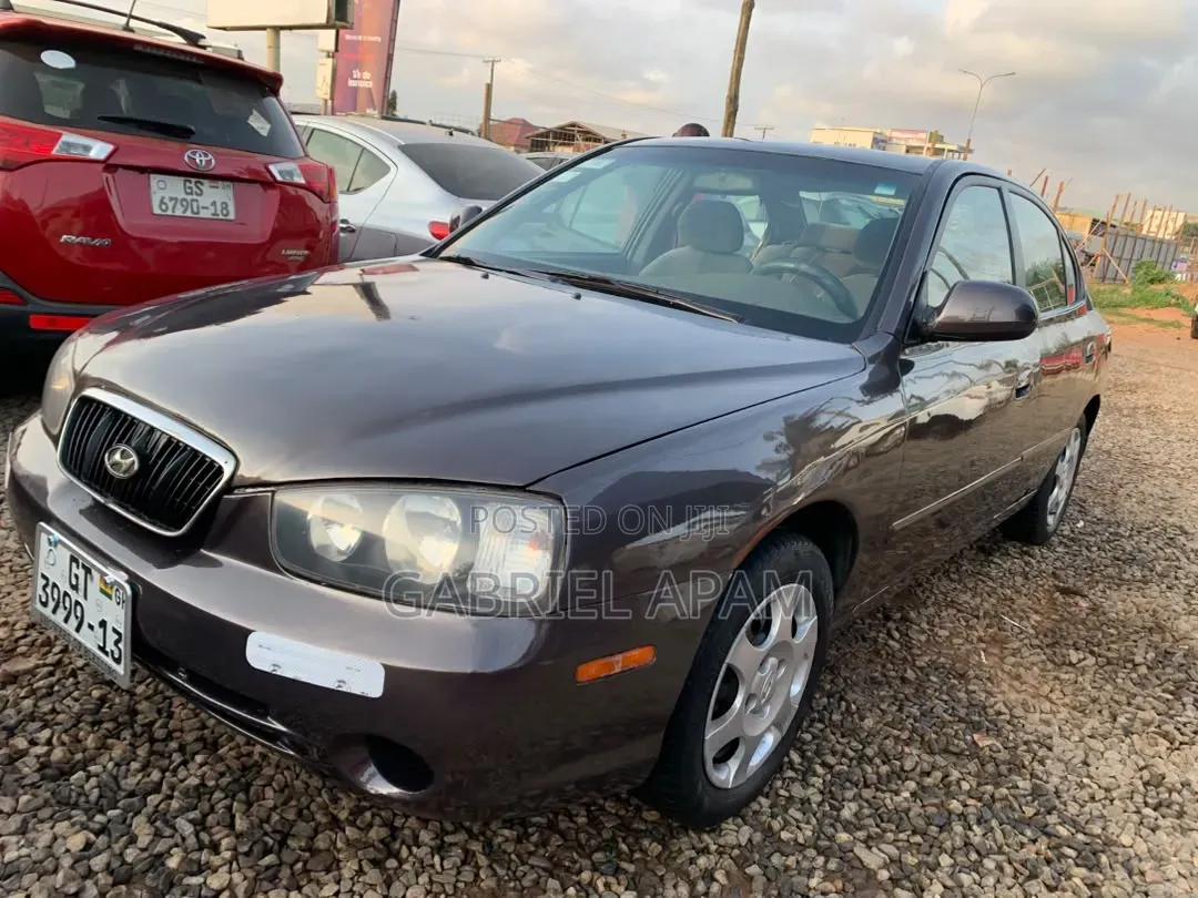 Hyundai Elantra 2005 Gray