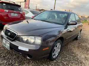 Hyundai Elantra 2005 Gray