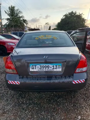 Hyundai Elantra 2005 Gray