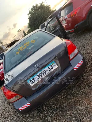 Hyundai Elantra 2005 Gray