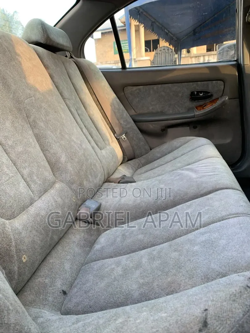 Hyundai Elantra 2005 Gray