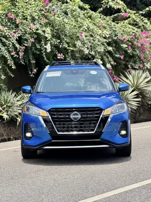 Nissan Kicks SV 2023 Blue