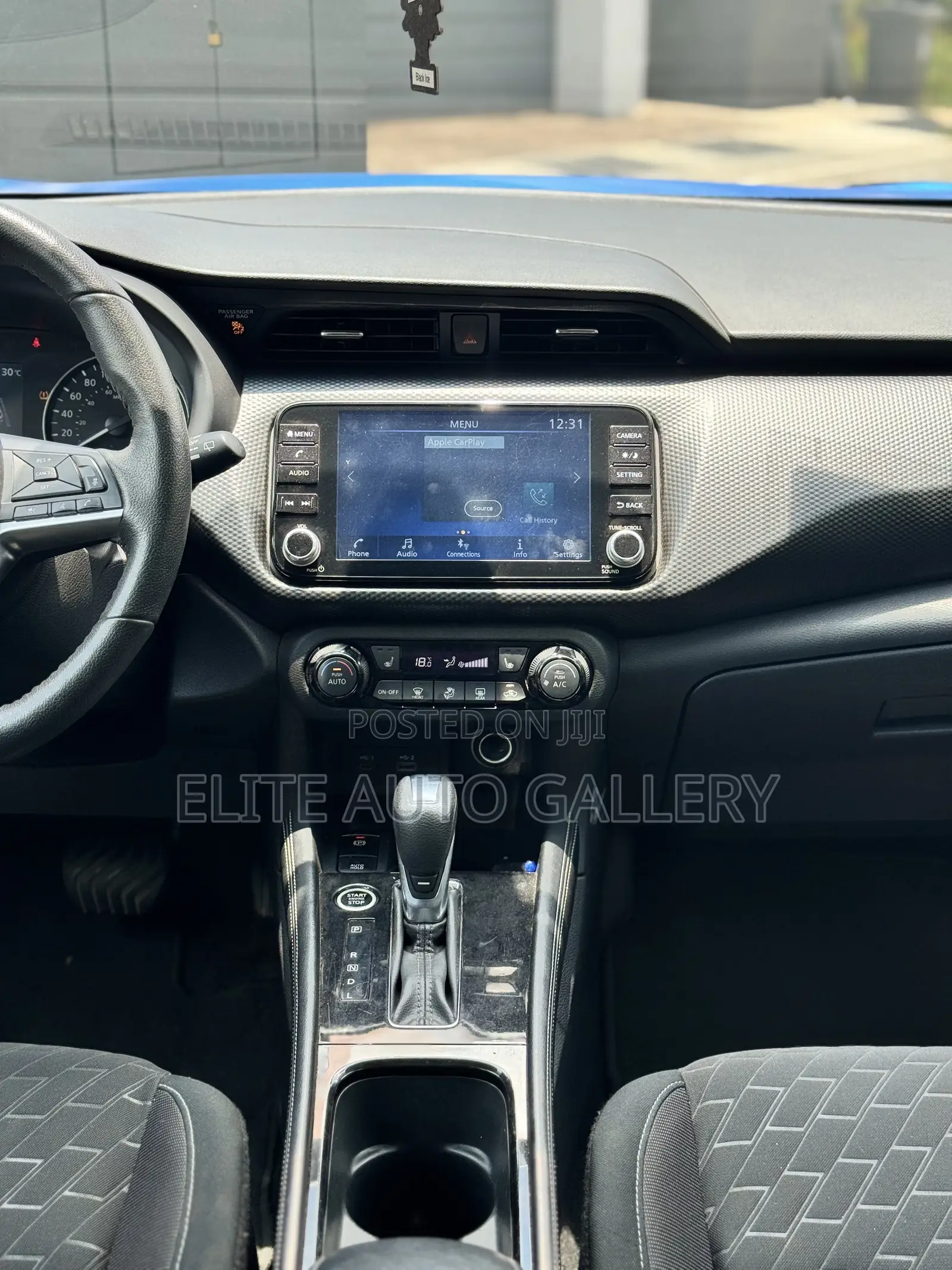 Nissan Kicks SV 2023 Blue