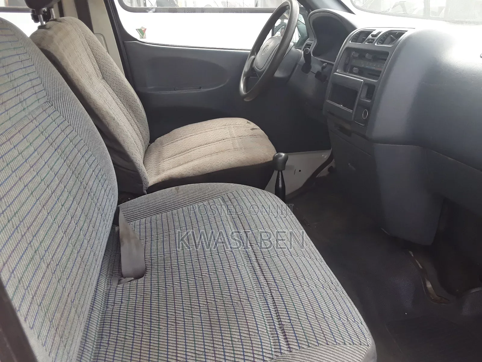 Toyota HiAce 2008 Grey