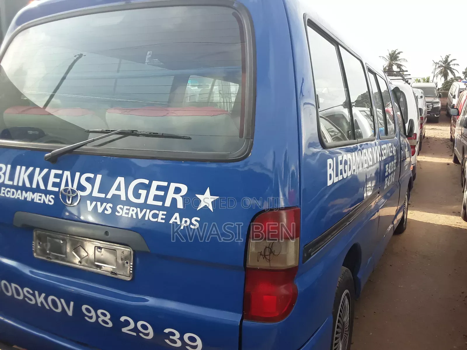 Toyota HiAce 2008 Blue