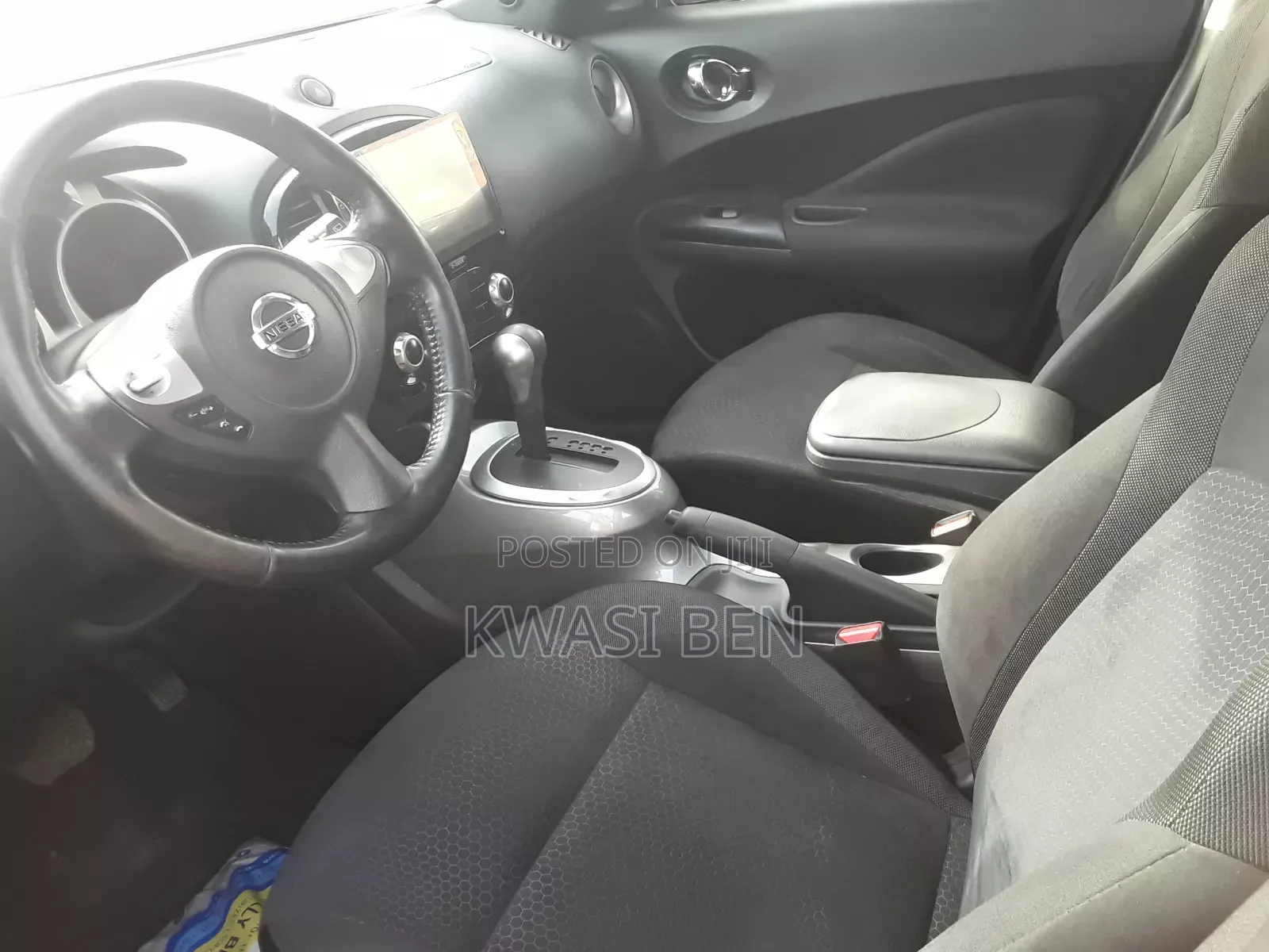 Nissan Juke 2011 Yellow