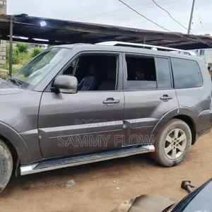 Mitsubishi Pajero 2008 Gray