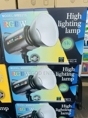 Mm8518 500w RGBW Cob Led Studio Light