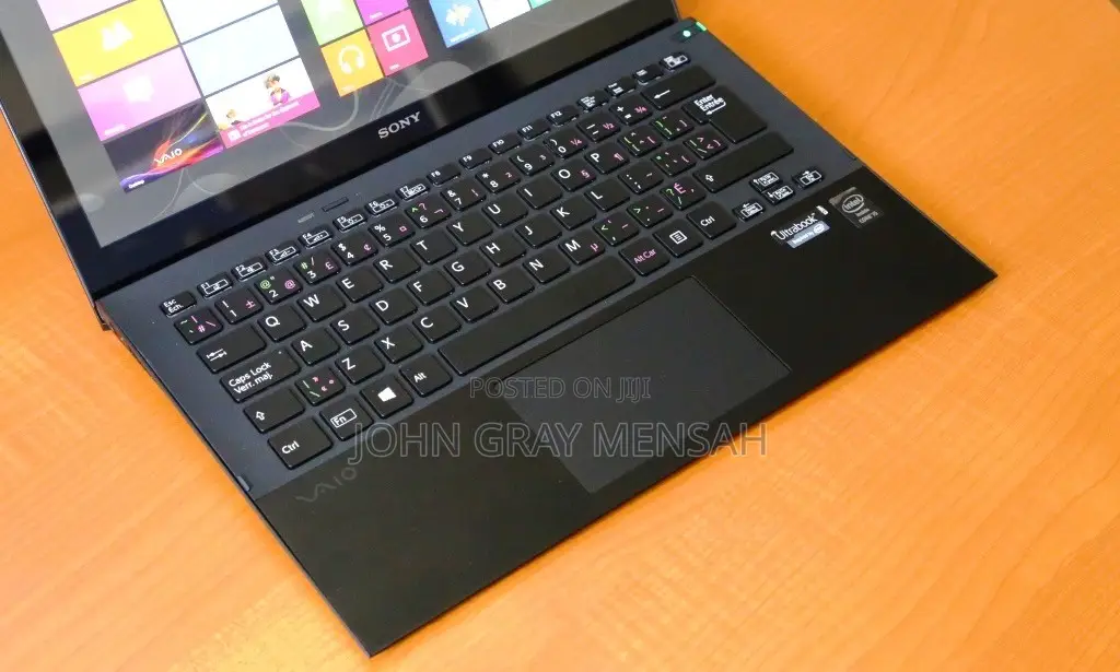Laptop Sony VAIO Pro 13 SVP1321T4EB 4GB Intel Core i5 SSD 256GB