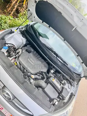 Hyundai Accent SE 2013 Silver