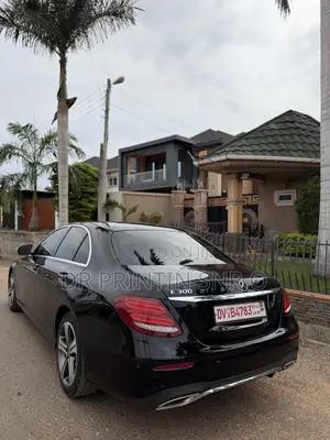 Mercedes-Benz E300 2019 Black