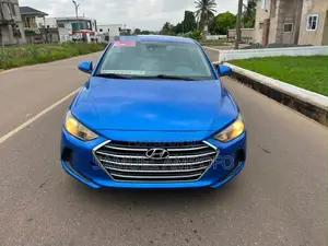 Hyundai Elantra Sport Sedan FWD (1.6L 4cyl 6M) 2017 Blue