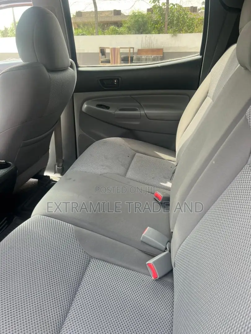 Toyota Tacoma V6 4dr Double Cab 4WD 6.1 ft. SB (4.0L 6cyl 5A) 2014