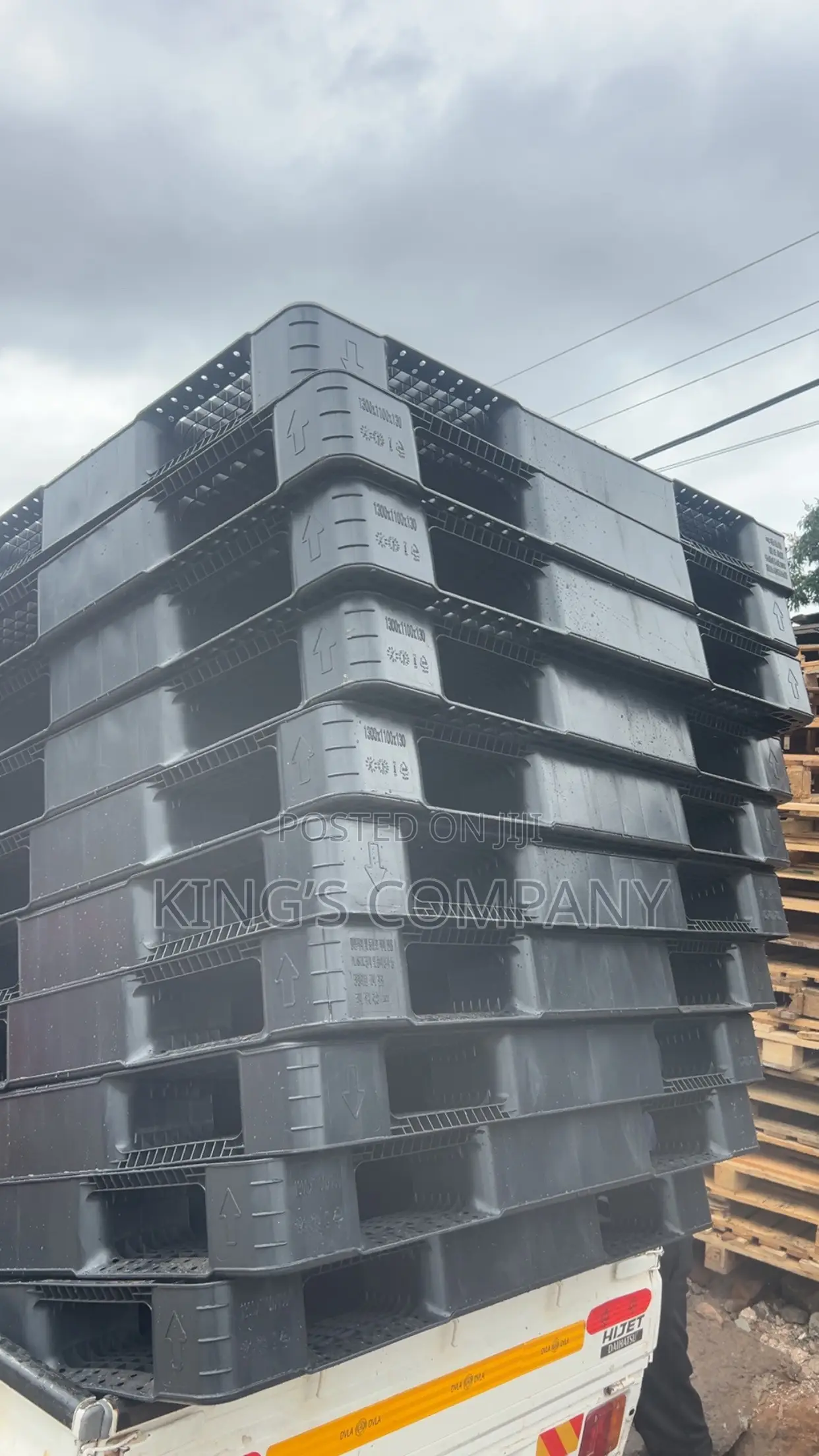 King’s Plastic Durable Pallet