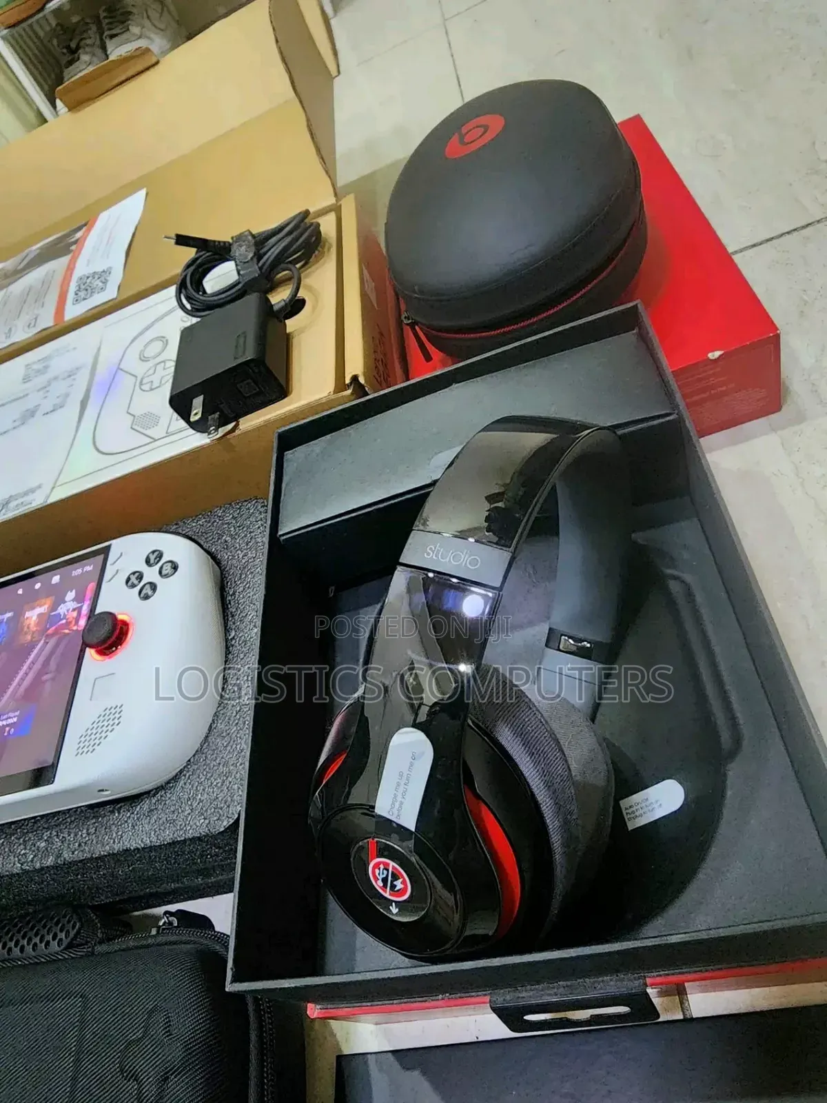 Lenovo Legion Go S With Games