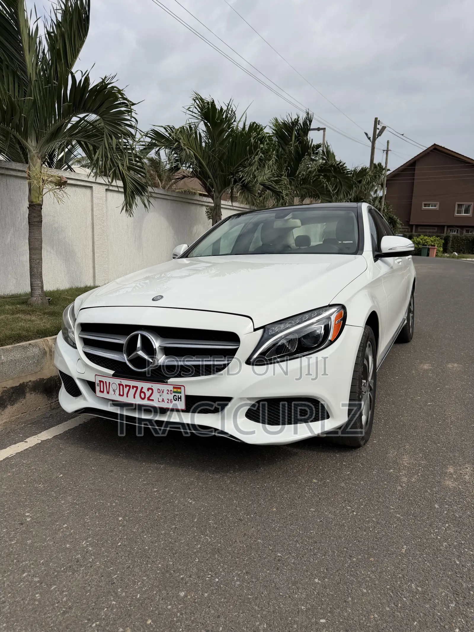 Mercedes-Benz C300 Luxury 4Matic Sedan AWD (2.0L 4cyl 7A) 2016 White