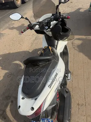 Honda 2016 White