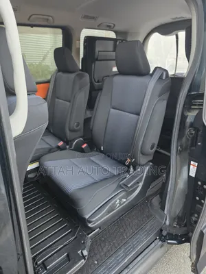 Toyota Voxy 2014 Black