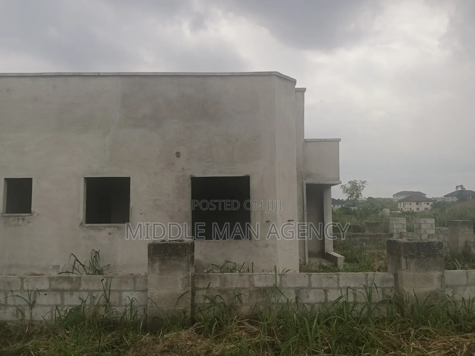 Mini Flat in Middle Man Agency, Ejisu-Juaben Municipal for sale