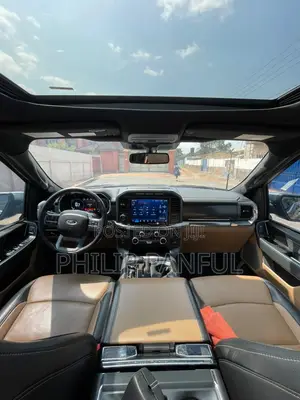 Ford F-150 LARIAT 2022 Black
