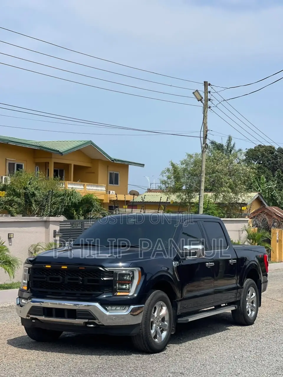Ford F-150 LARIAT 2022 Black