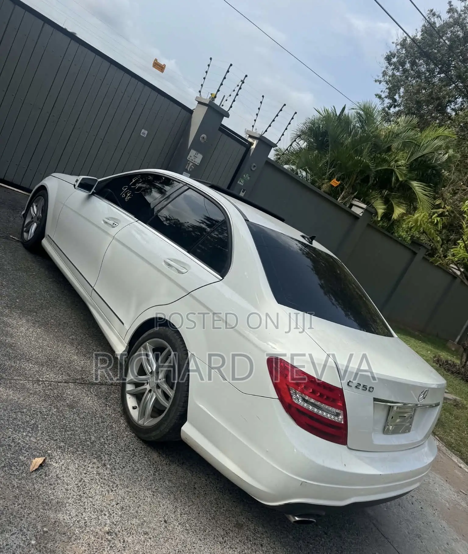 Mercedes-Benz C250 2014 White