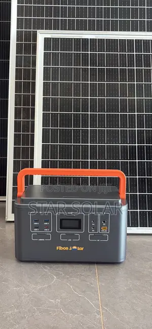 1200W Portable Power Station With Solar Panel