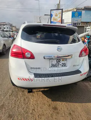 Nissan Rogue SV 2013 White