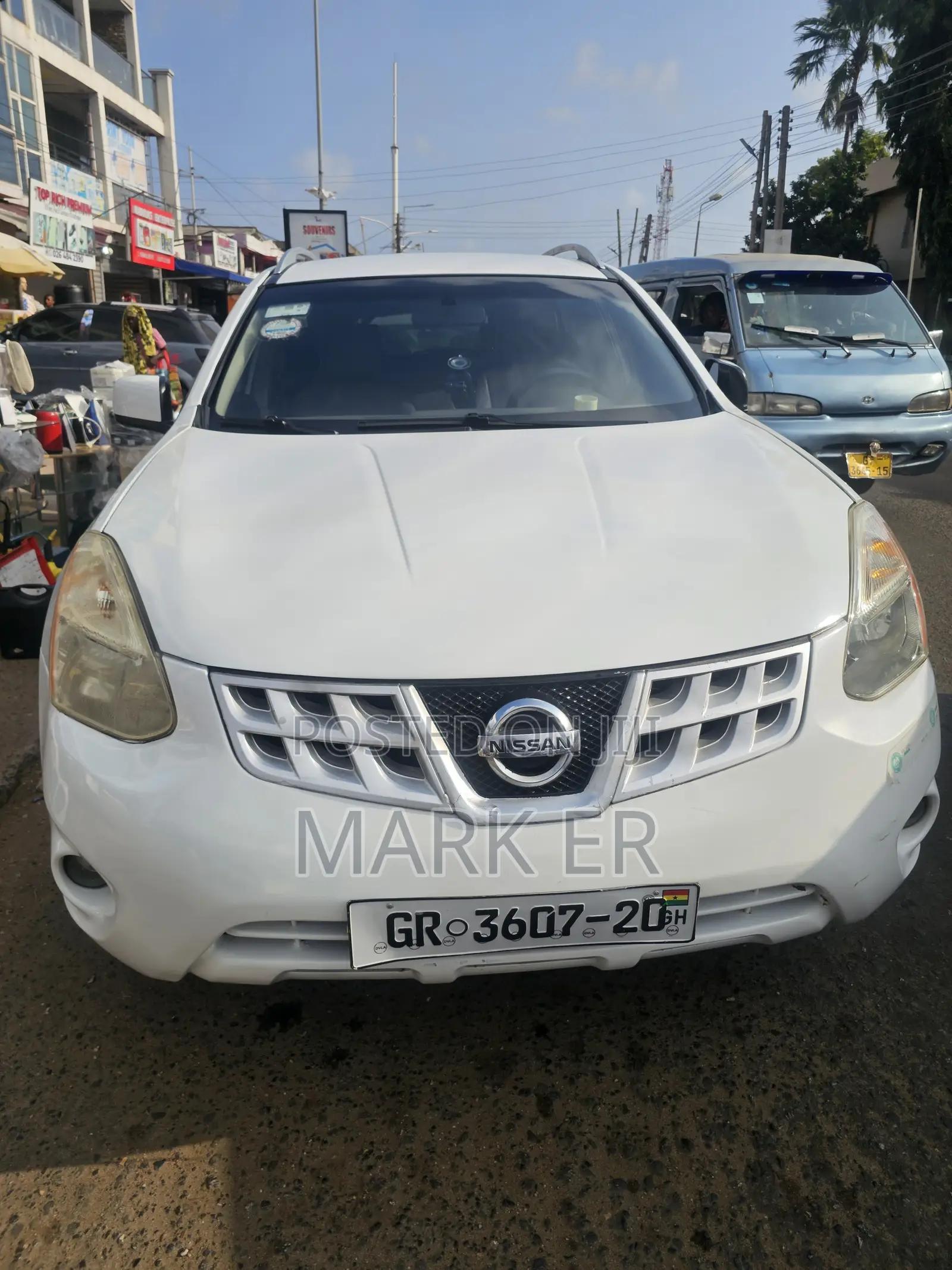 Nissan Rogue SV 2013 White