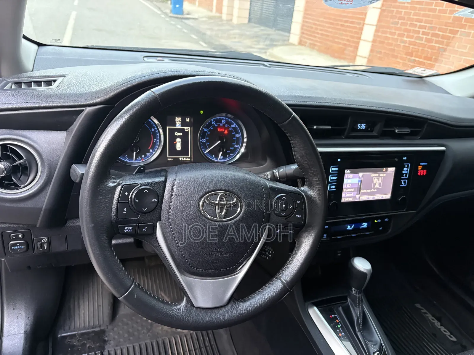 Toyota Corolla SE (1.8L 4cyl 2A) 2018 Black