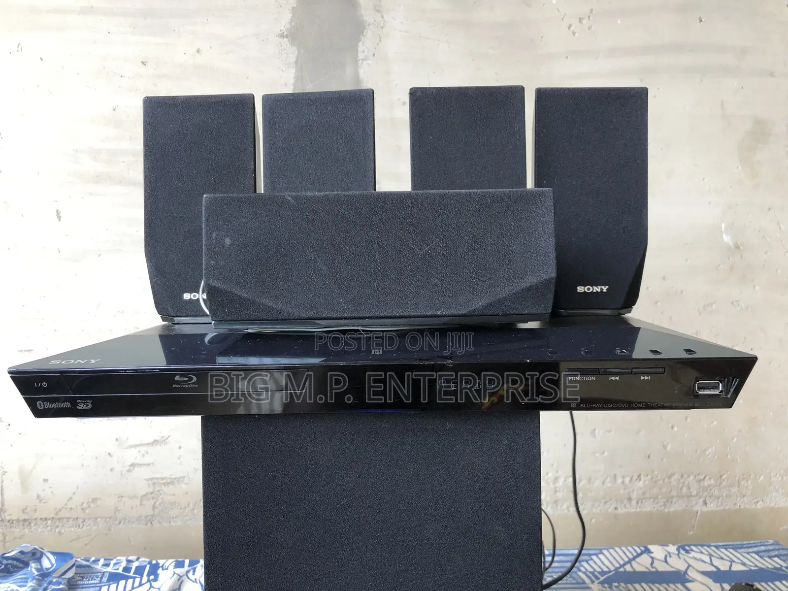SONY 1000W 5.1-Channel Home Theater System With WiFi USB, Bluetooth FM