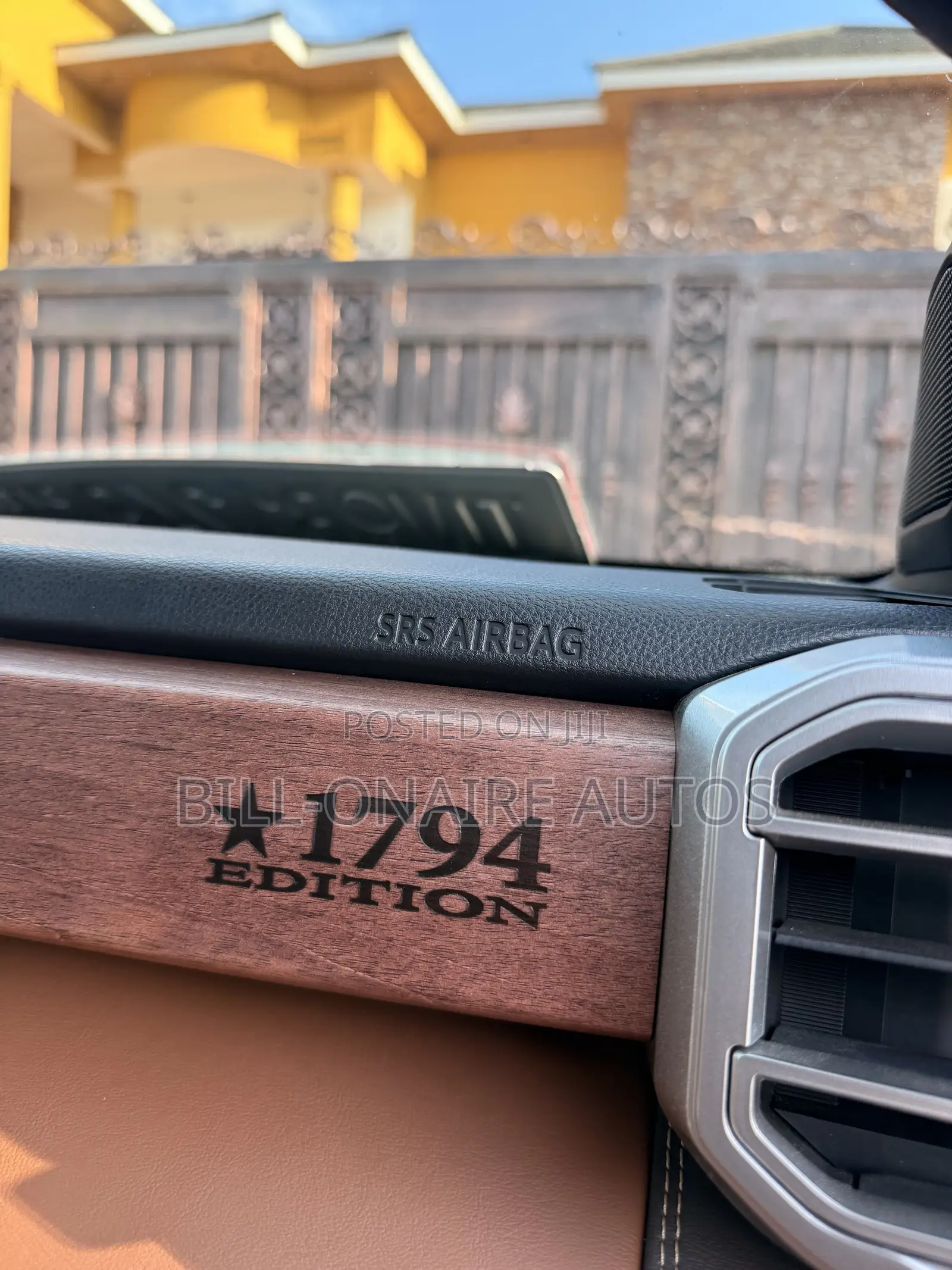 Toyota Tundra 1794 2022 Silver