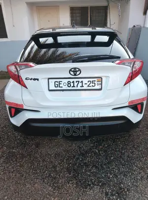 Toyota C-HR LE FWD 2020 White