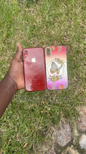 Apple iPhone XR 64 GB Red