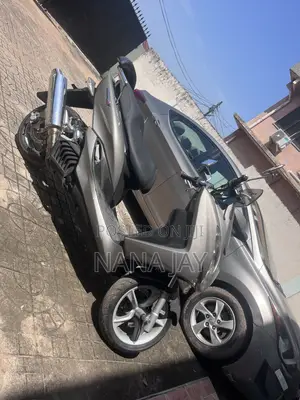 Yamaha Majesty 2020 Gray
