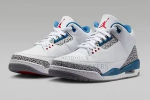 Air Jordan 3 Retro "True Blue"