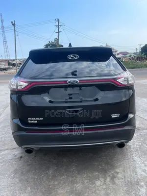 Ford Edge SE 4dr SUV AWD (2.0L 4cyl Turbo 6A) 2015 Black