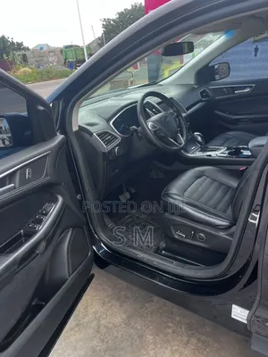 Ford Edge SE 4dr SUV AWD (2.0L 4cyl Turbo 6A) 2015 Black